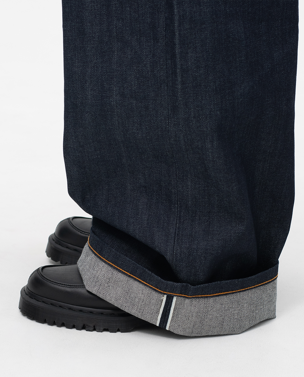 MENES Okayama Raw Selvedge Baggy Jeans - Indigo